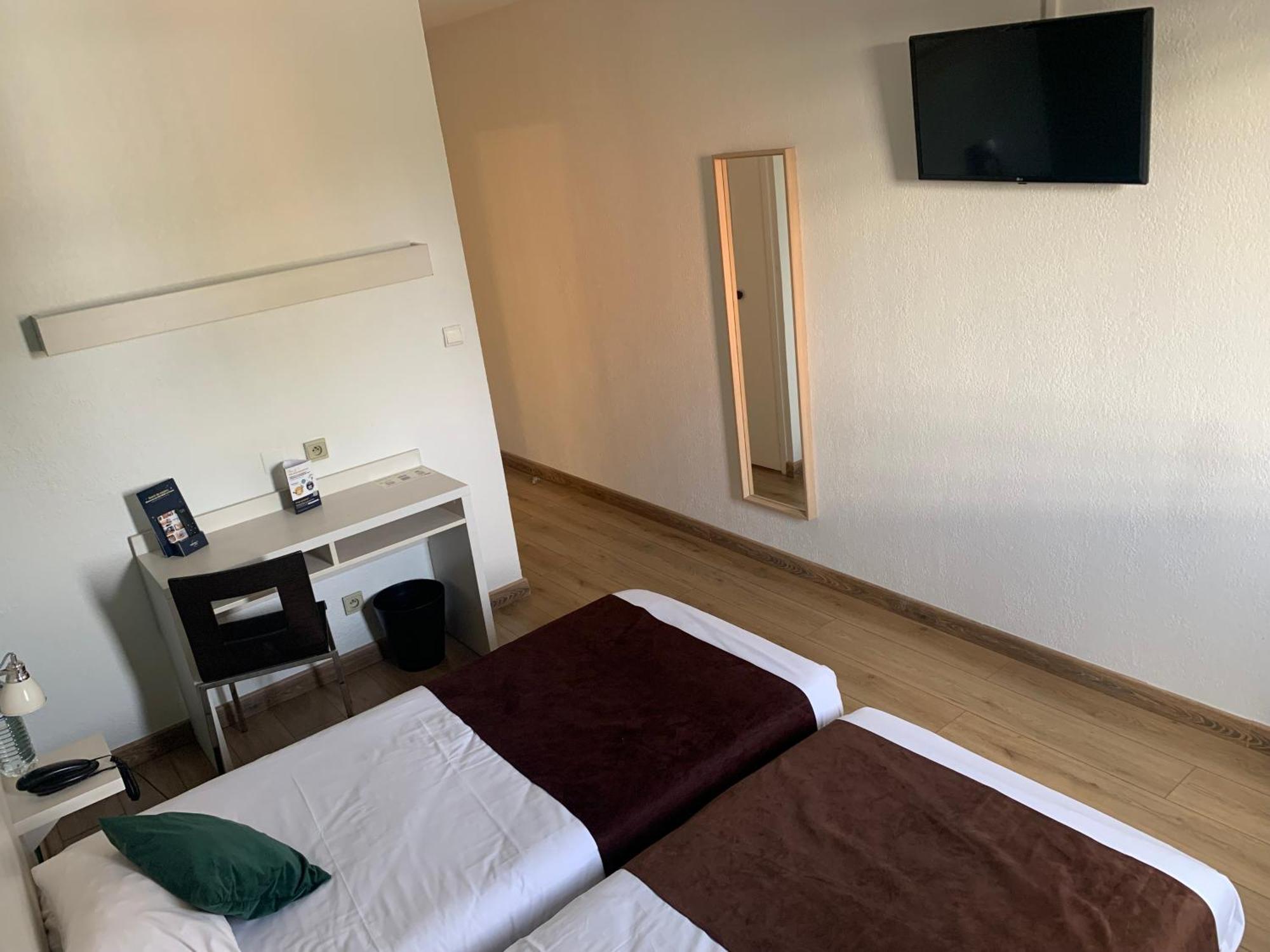 Contact Hotel Des Etats-Unis Toulouse Exteriör bild